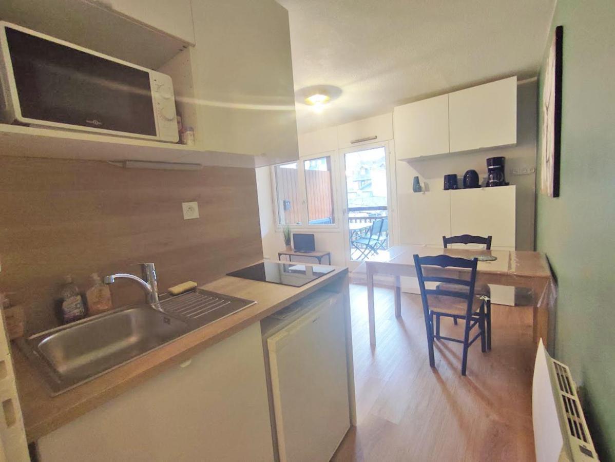 Le Cerf Charmant, T2, Luchon, Wifi, Balcon, Ascenseur, 4 Personnes Bagnères-de-Luchon 外观 照片